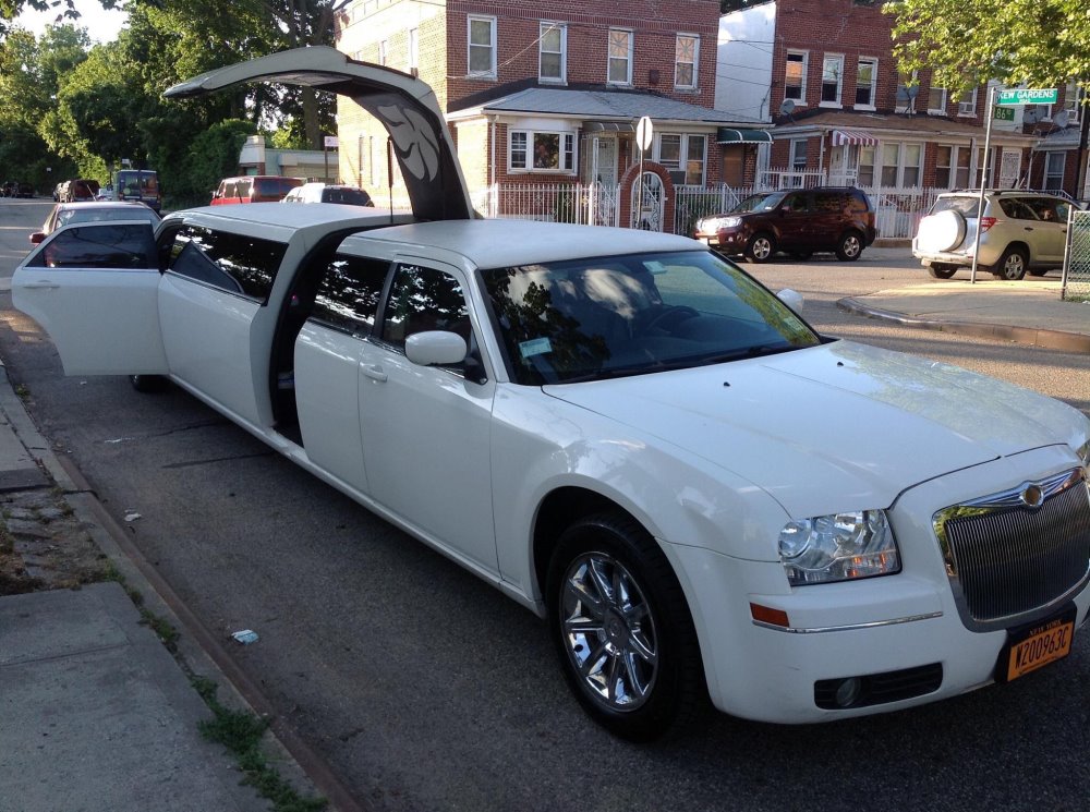 new york limo -rent this new york limousine